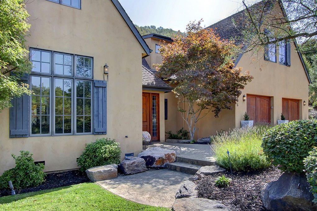 1106 Clark St. in Alta Heights